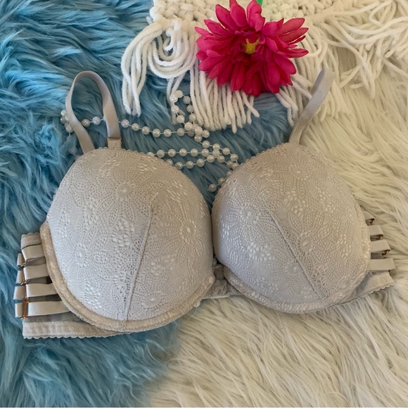 Victoria Secret Very Sexy Padded Pushup 32C - Picture 1 of 6